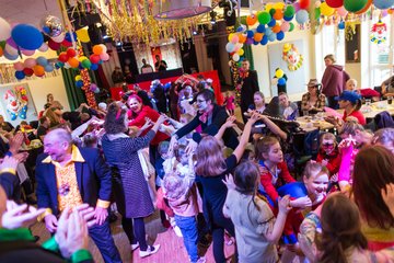 Bild 31 - Latuff Kinder 2019